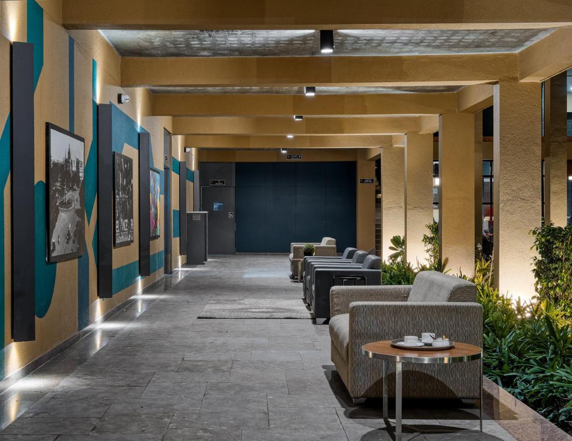 Hotel Mayur Express Sangamner Экстерьер фото